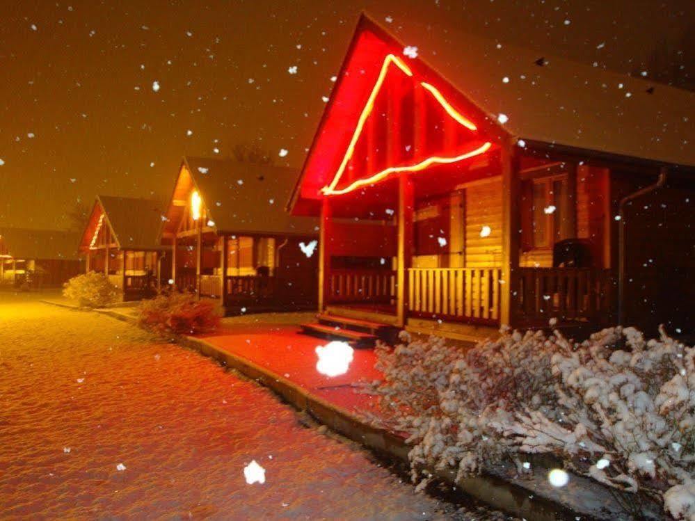 Chalets Du Lac Arcizans-Avant المظهر الخارجي الصورة